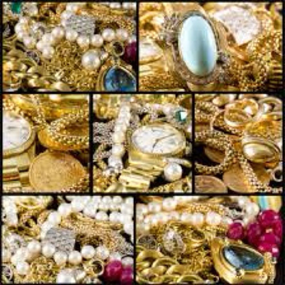 Huge 2 LB Vintage 2 Now Jewelry Lot- MYSTERY BOX~ Gold Silver Rhinestone Pearls